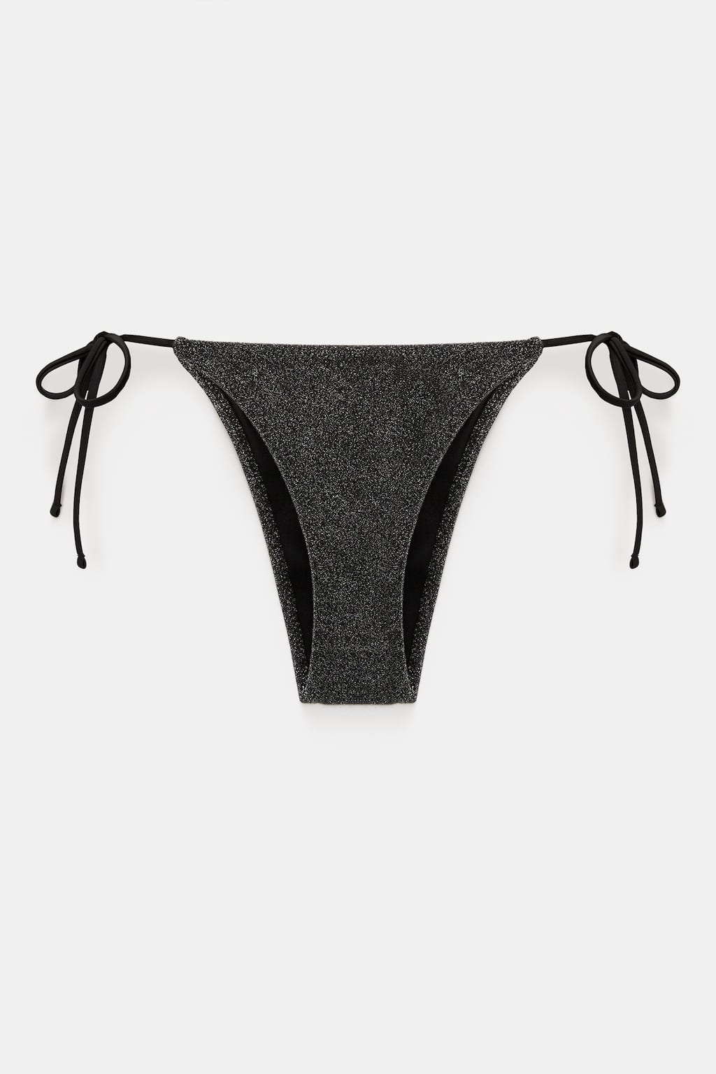 Bikini- sezon letni